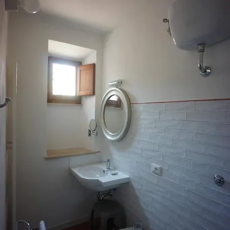 Lägenhet - Palazzo Contugi Xiv Sec Volterra